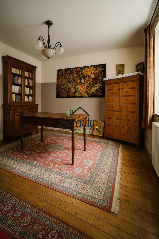 Maison - 243 m² - 8 pièces