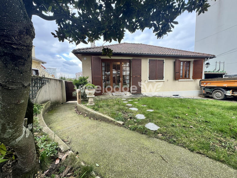 Maison - 84 m² - 4 pièces