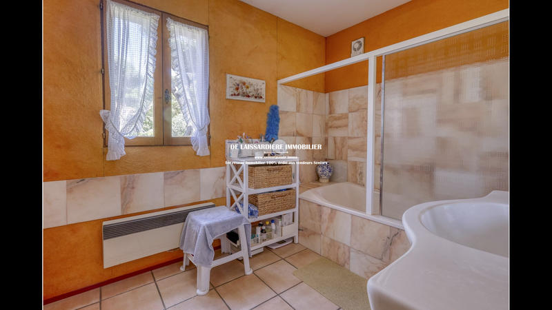 Viager - Villa - 140 m² - 5 pièces