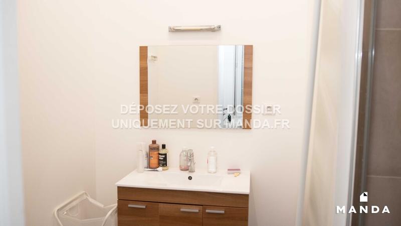 Chambre - 10 m² - 5 pièces