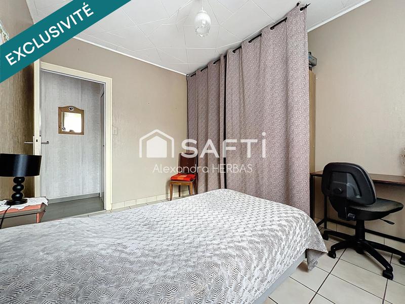 Maison - 93 m² - 4 pièces