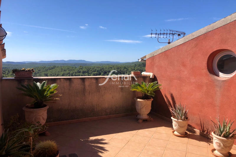 Maison de village - 100 m² - 4 pièces