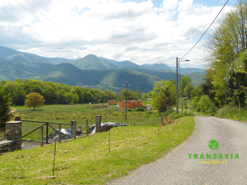 Maison contemporaine - 665 m² - 25 pièces