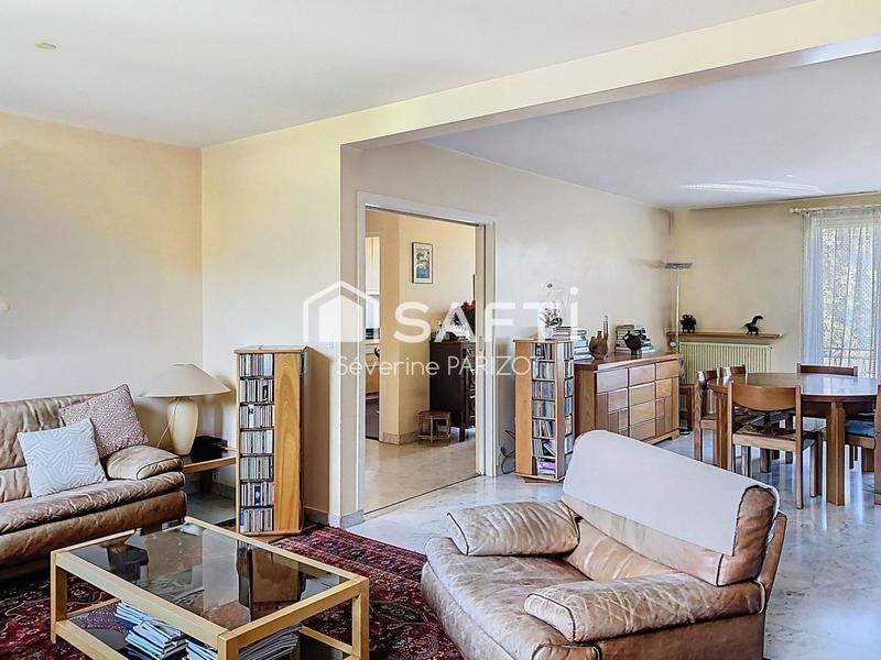 Maison - 143 m² - 6 pièces