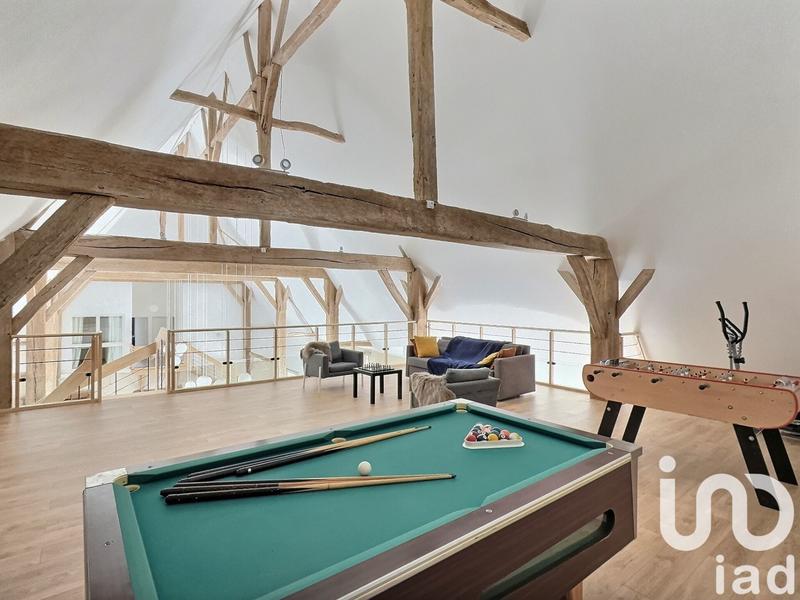 Maison - 470 m² - 10 pièces