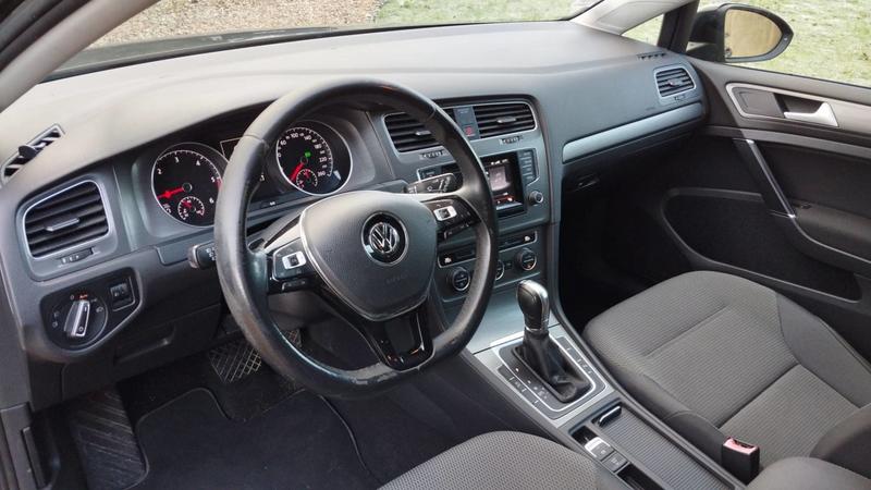 Volkswagen Golf VII 1.6 Tdi 105 Dsg7 Confortline - Automatique
