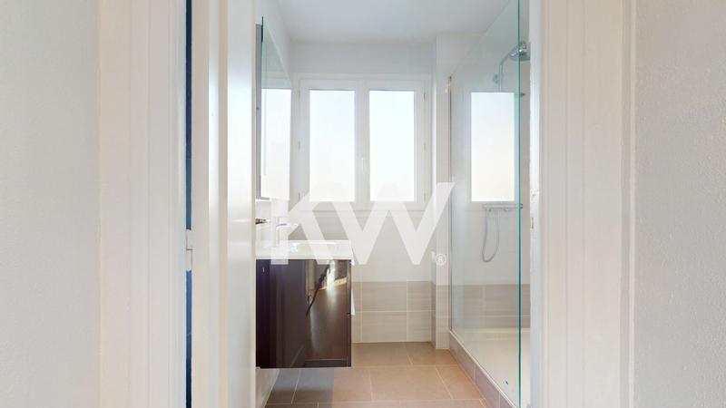 Appartement - 86 m² - 4 pièces