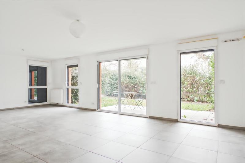 Appartement - 99 m² - 4 pièces