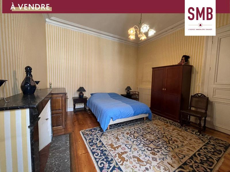 Appartement - 187 m² - 4 pièces