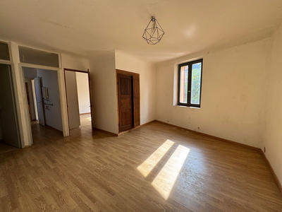 Maison - 110 m² - 3 pièces