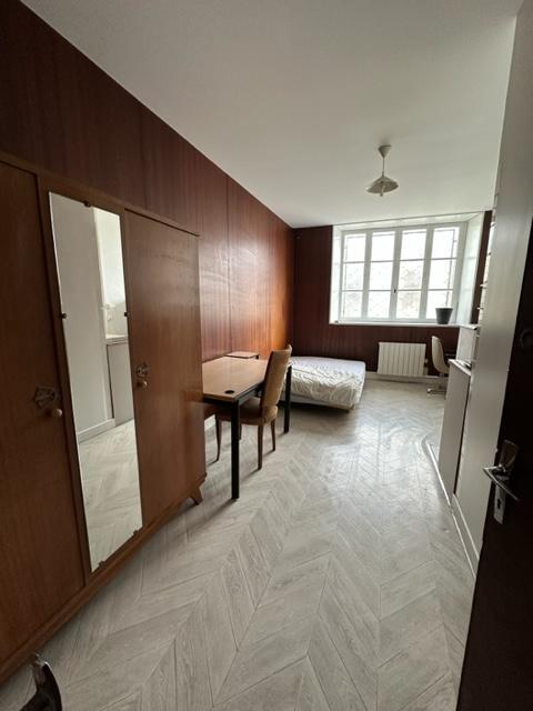 Studio - 16 m² - 1 pièce