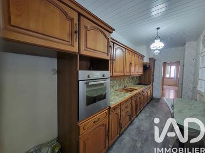 Maison - 140 m² - 7 pièces