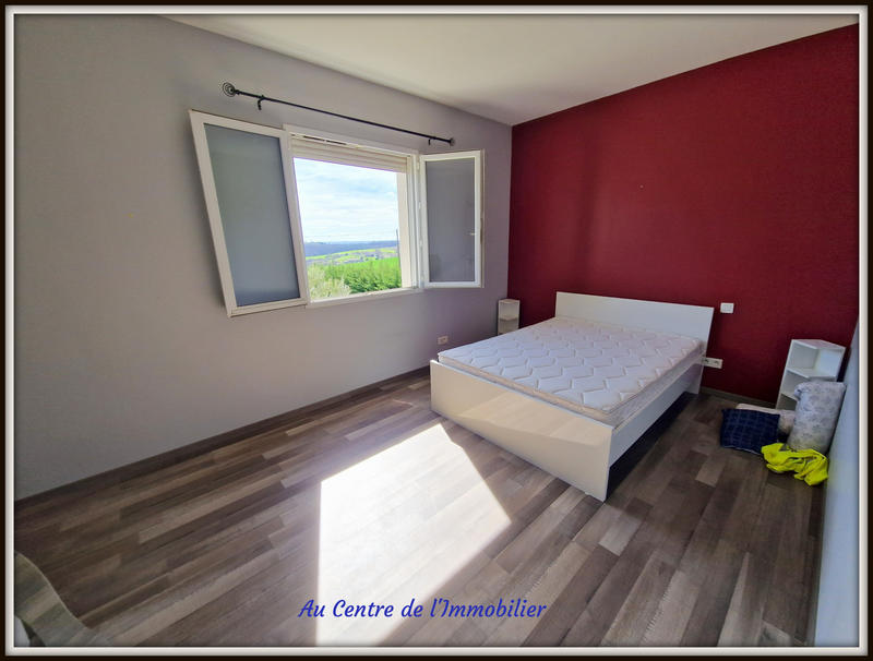 Maison - 121 m² - 5 pièces