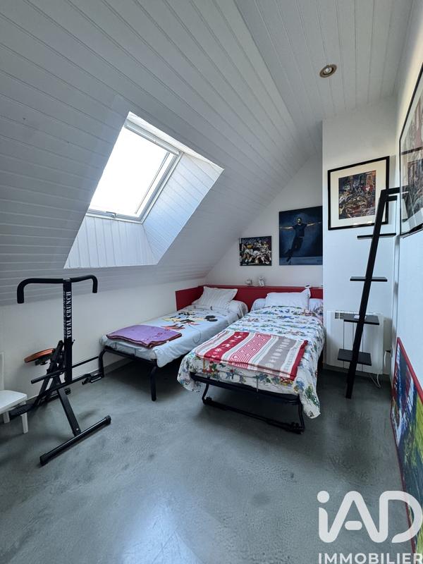 Maison - 198 m² - 5 pièces