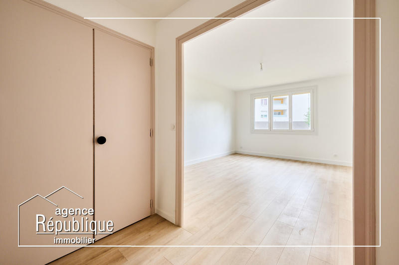 Appartement - 88 m² - 4 pièces