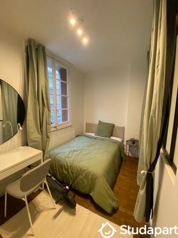 Chambre - 10 m² - 1 pièce