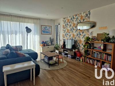 Maison - 104 m² - 4 pièces