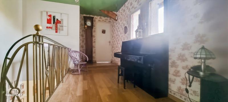 Maison - 151 m² - 6 pièces
