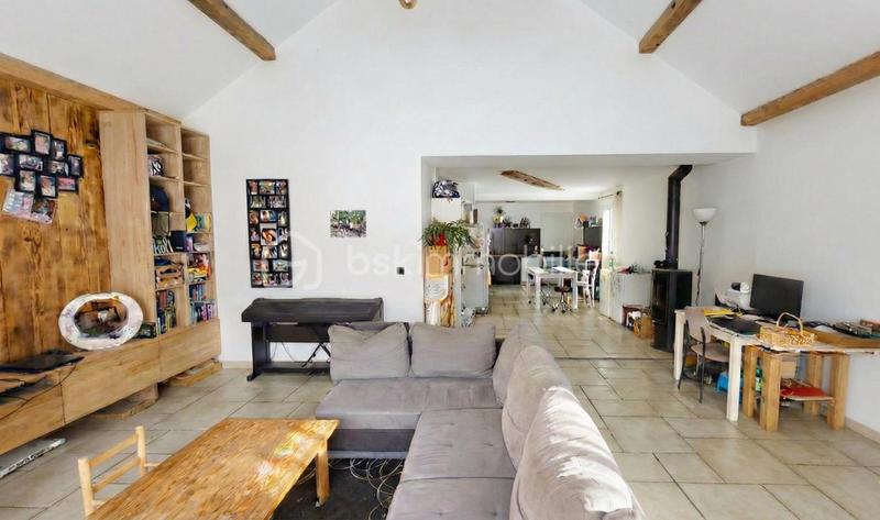 Maison - 113 m² - 5 pièces