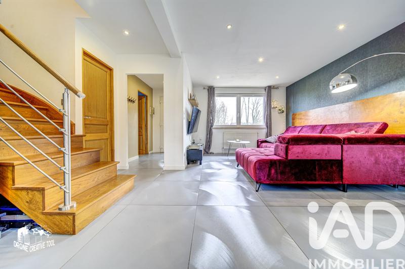 Maison - 102 m² - 5 pièces