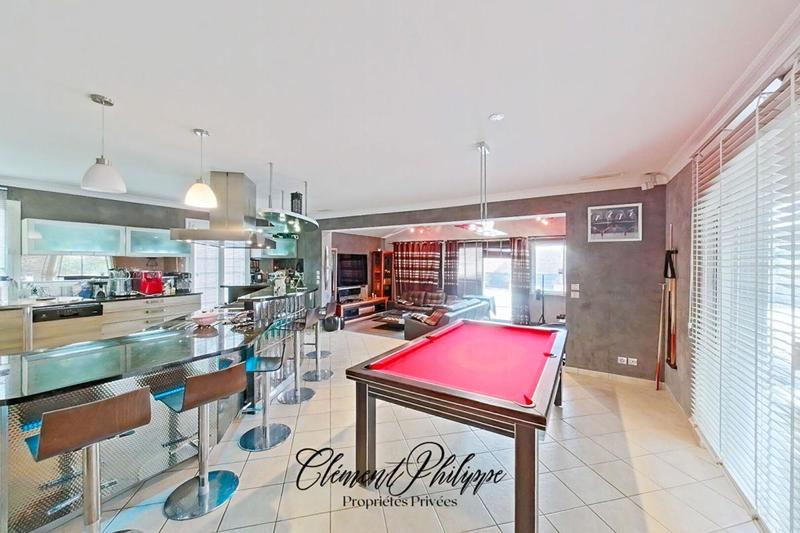 Maison - 126 m² - 6 pièces