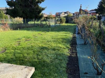 Maison - 90 m² - 3 pièces