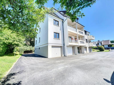 Appartement - 94 m² - 4 pièces