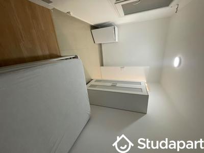 Chambre - 11 m² - 1 pièce