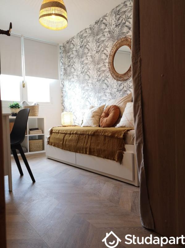 Chambre - 12 m² - 1 pièce