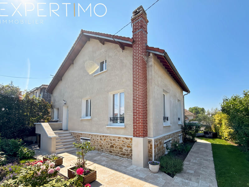 Maison - 91 m² - 4 pièces