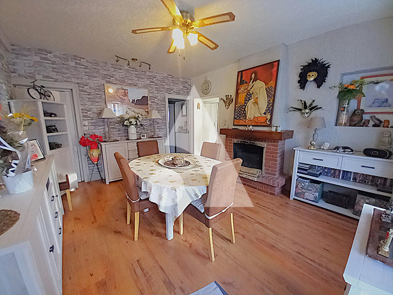 Maison - 130 m² - 10 pièces