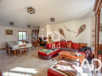 Maison - 200 m² - 6 pièces