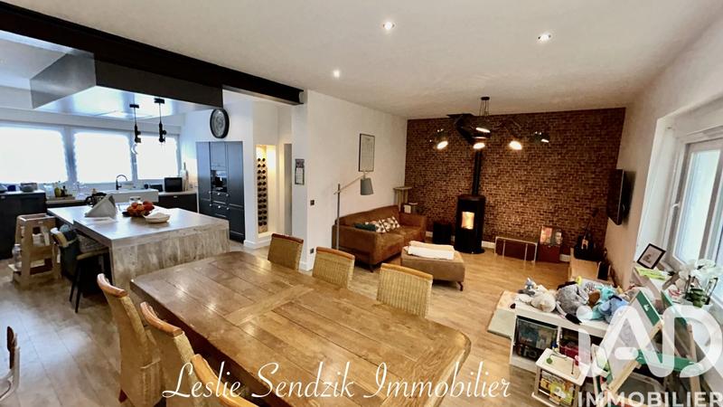 Maison de village - 205 m² - 7 pièces