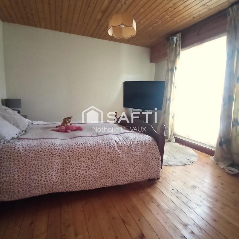 Maison - 285 m² - 12 pièces