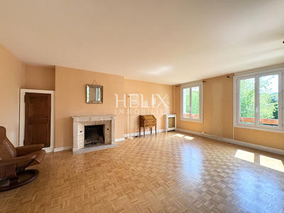 Appartement - 124 m² - 4 pièces