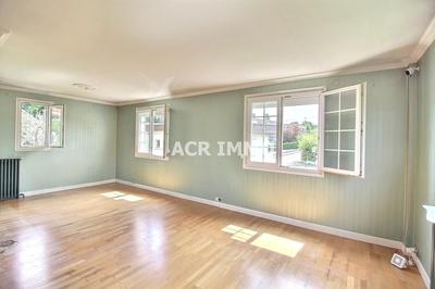 Maison - 91 m² - 4 pièces