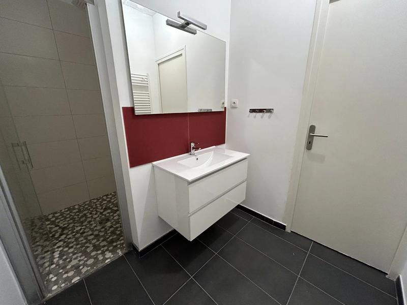 Appartement - 56 m² - 2 pièces