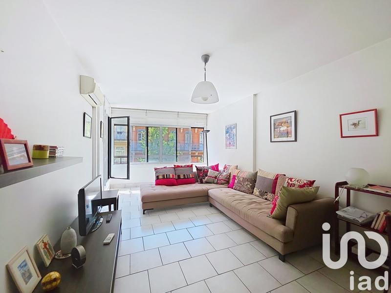 Appartement - 60 m² - 2 pièces