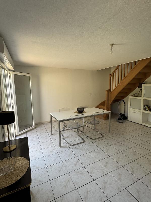 Maison - 83 m² - 5 pièces