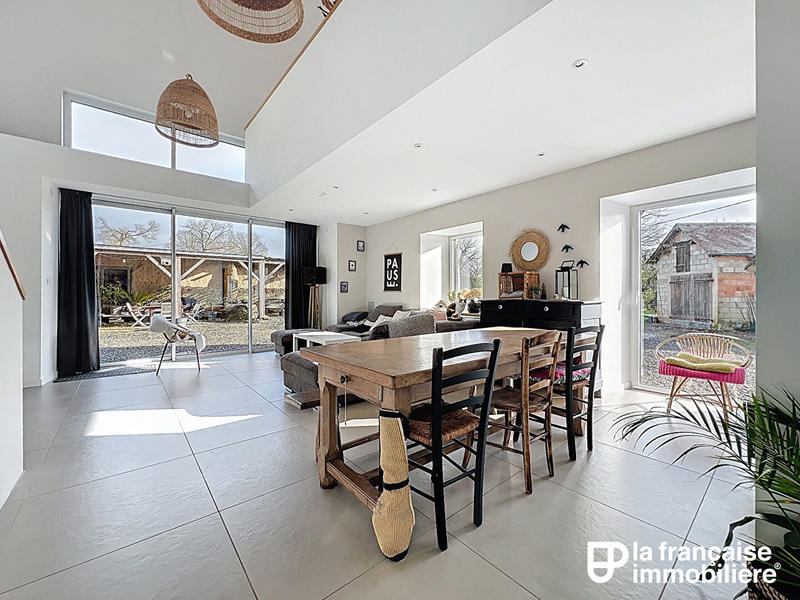 Maison - 176 m² - 5 pièces