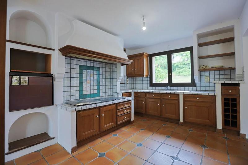 Villa - 375 m² - 7 pièces