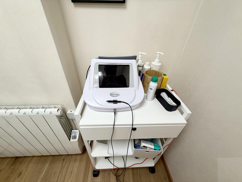 Fonds de commerce - Magasins - 60 m²