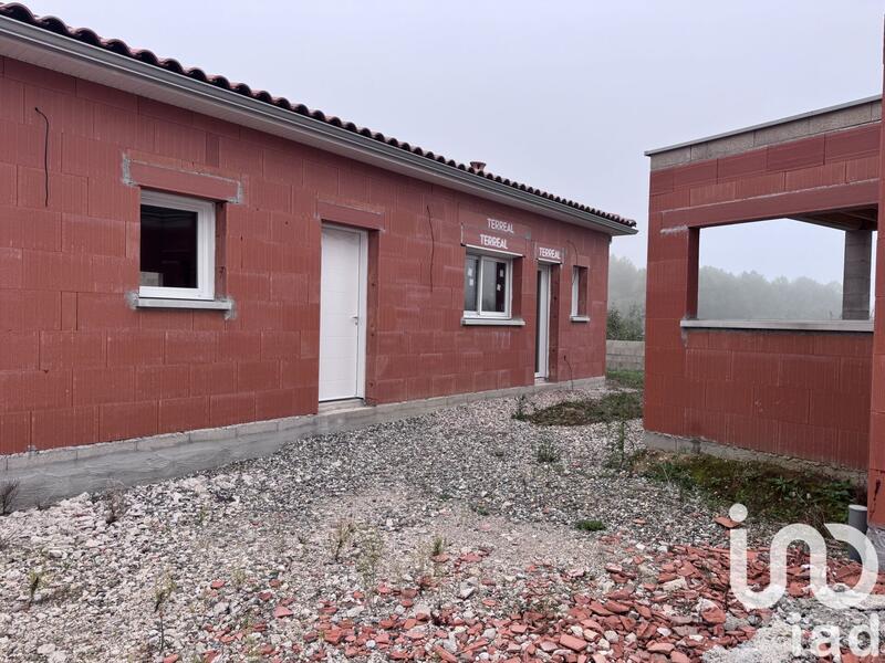 Maison - 105 m² - 4 pièces