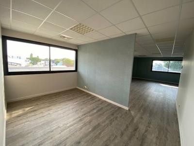 Bureau - 87 m²