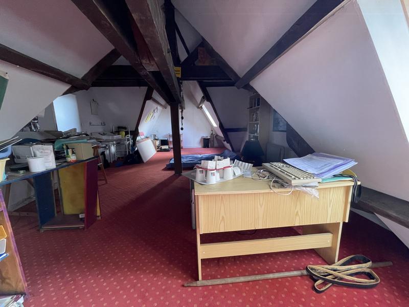 Maison ancienne - 151 m² - 6 pièces