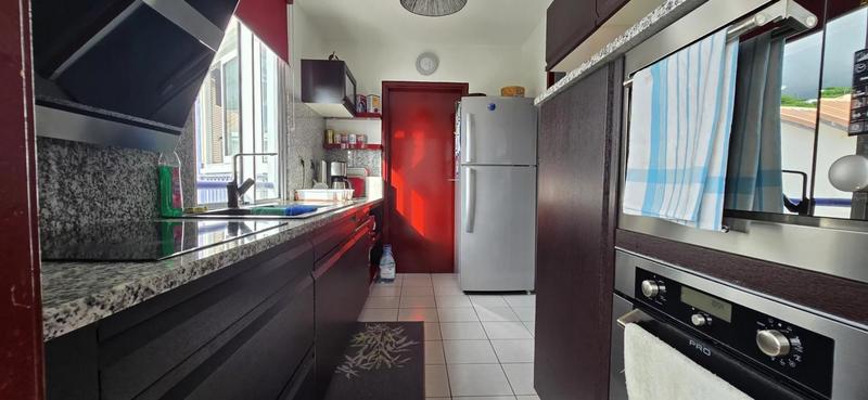 Appartement - 92 m² - 5 pièces