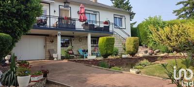 Maison - 137 m² - 6 pièces