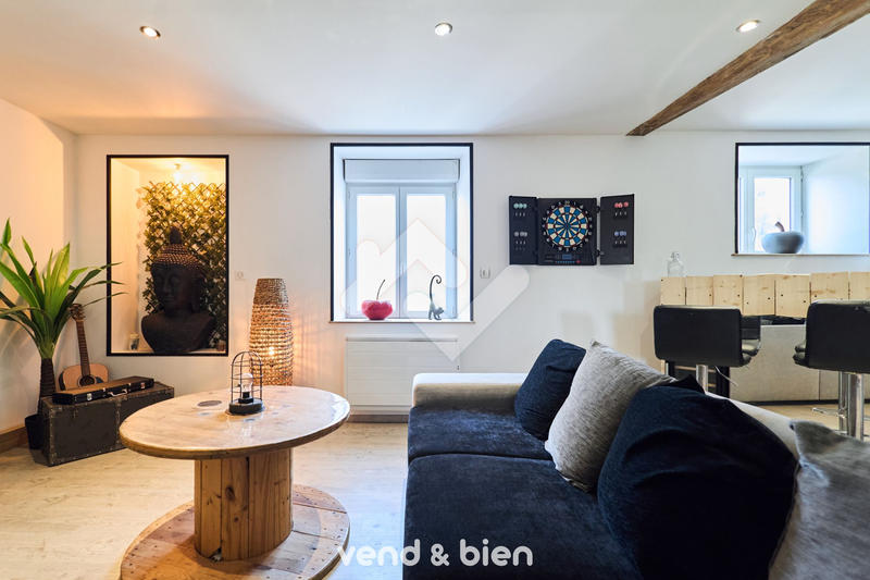 Appartement - 105 m² - 4 pièces