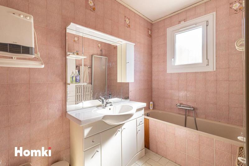 Villa - 100 m² - 4 pièces