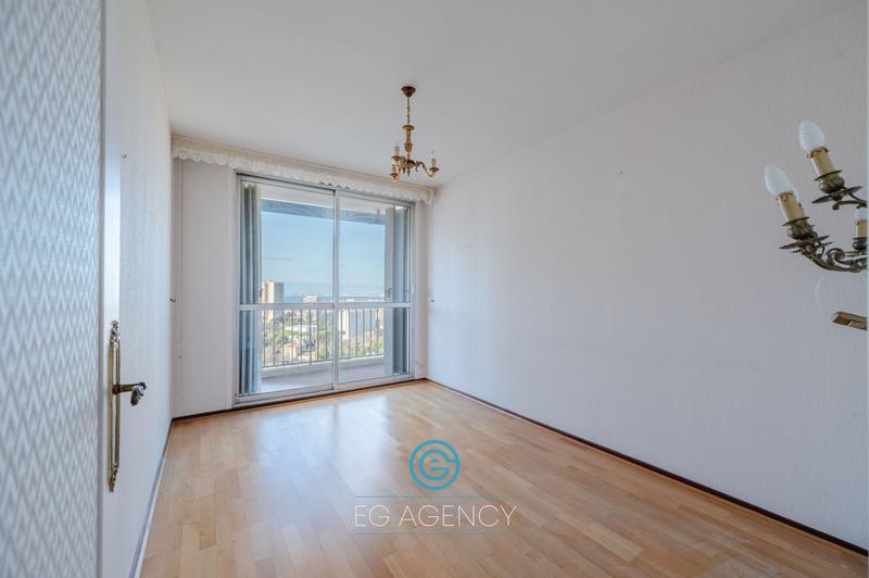 Appartement - 87 m² - 4 pièces